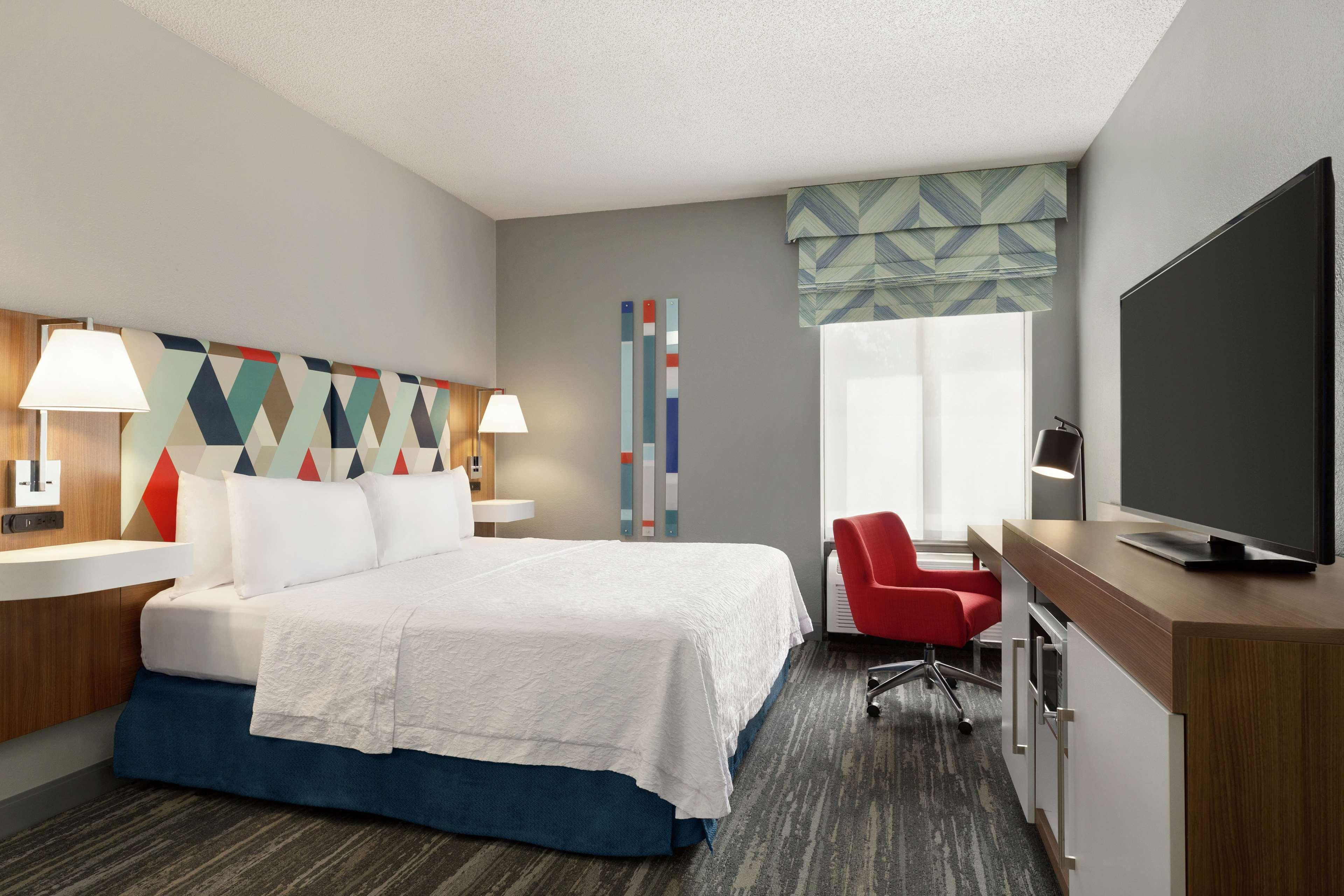 Hampton Inn Kansas City Блу-Спрингс Экстерьер фото