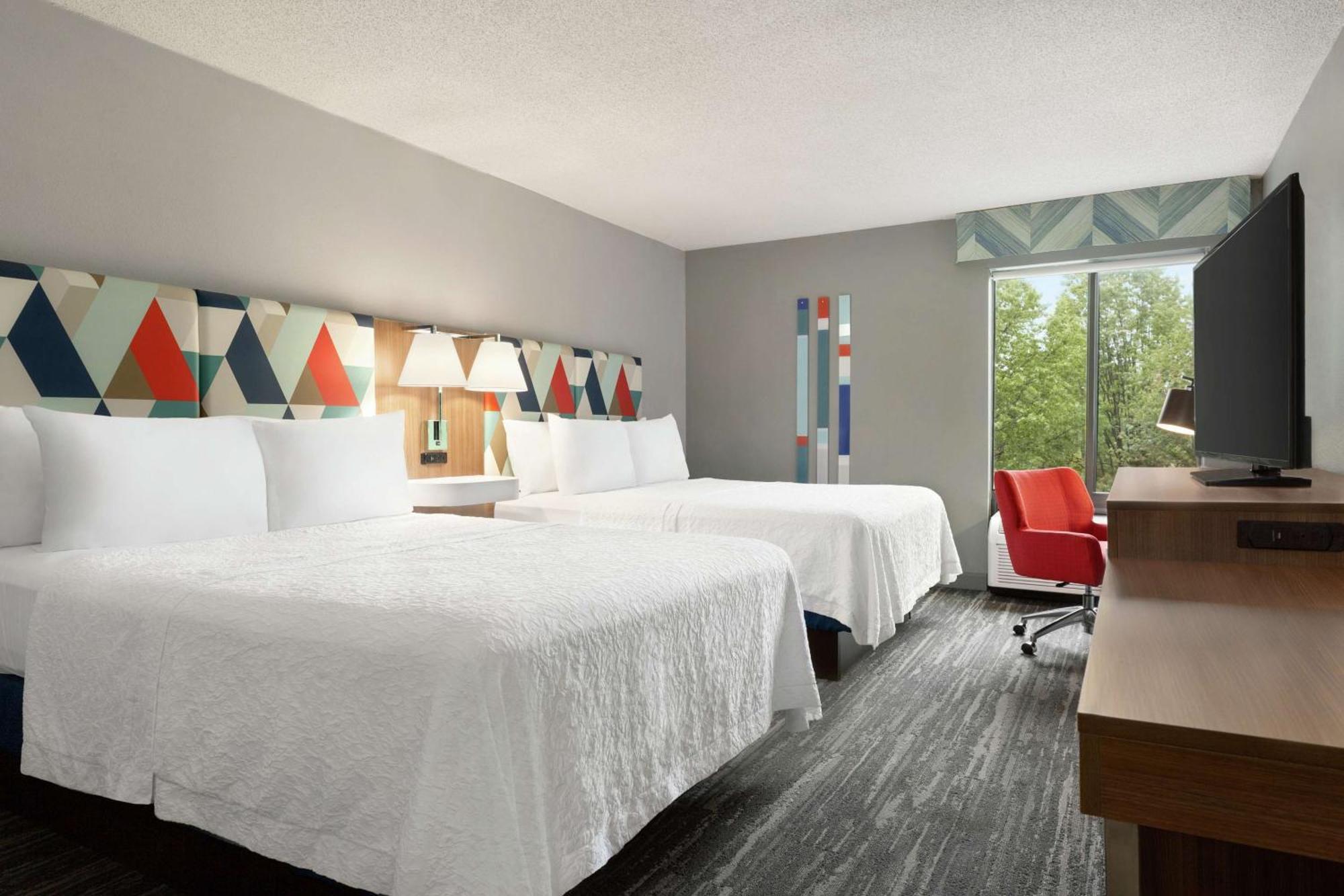 Hampton Inn Kansas City Блу-Спрингс Экстерьер фото
